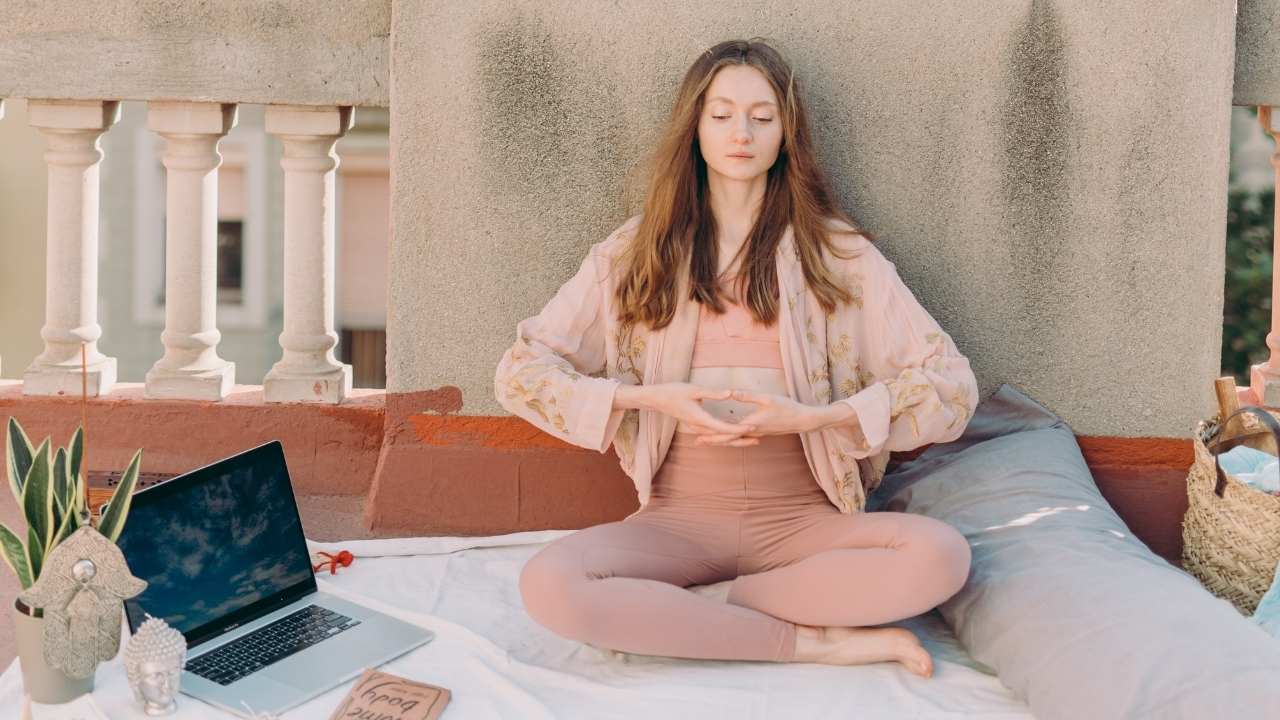Women meditating