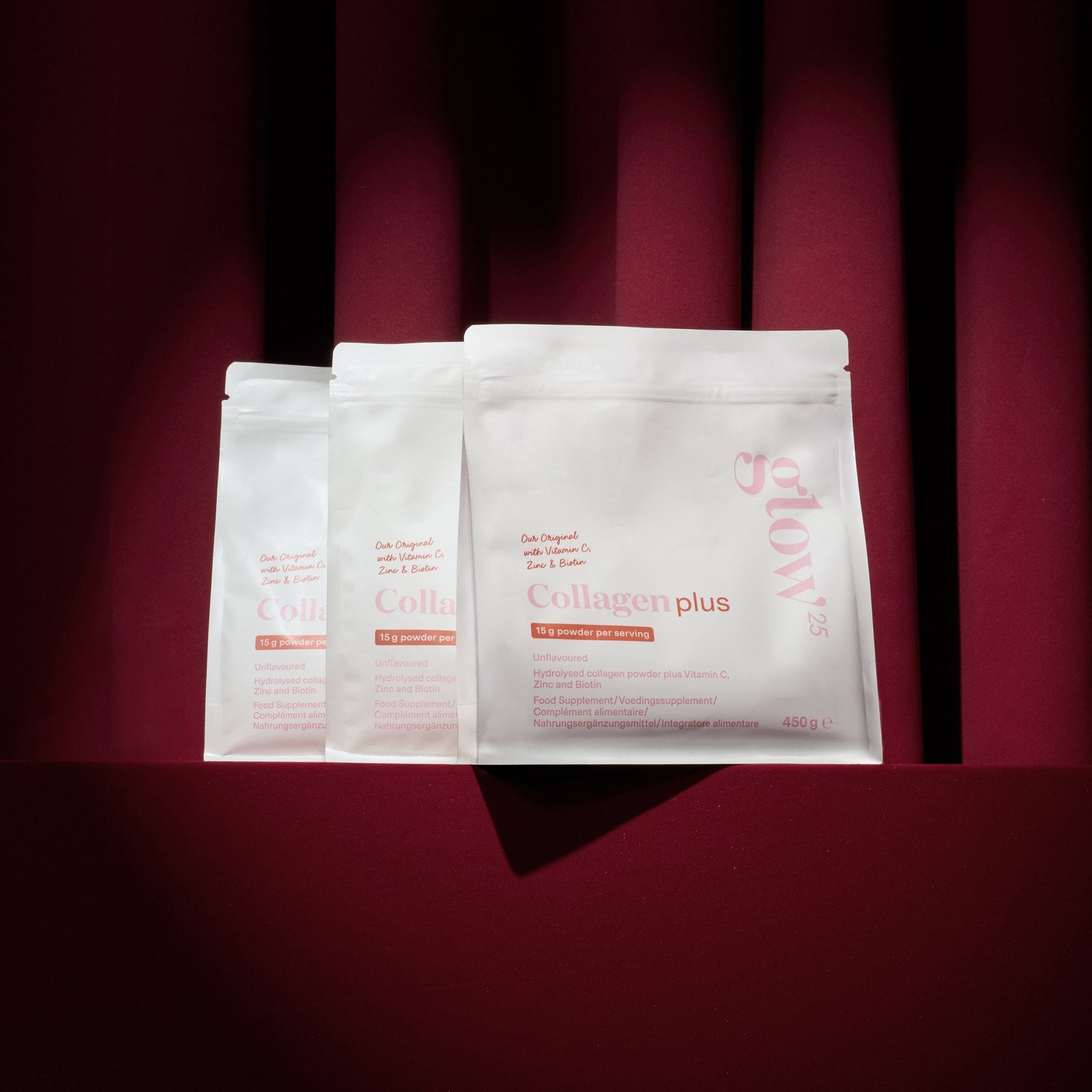 Glow25 Collagen Plus sul palco rosso del Glow® Cinema